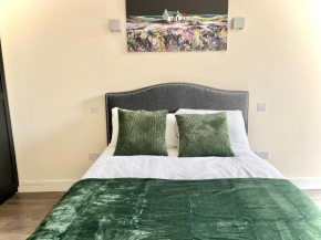 Luxuries 2 Bed Room Flat in Canary Wharf